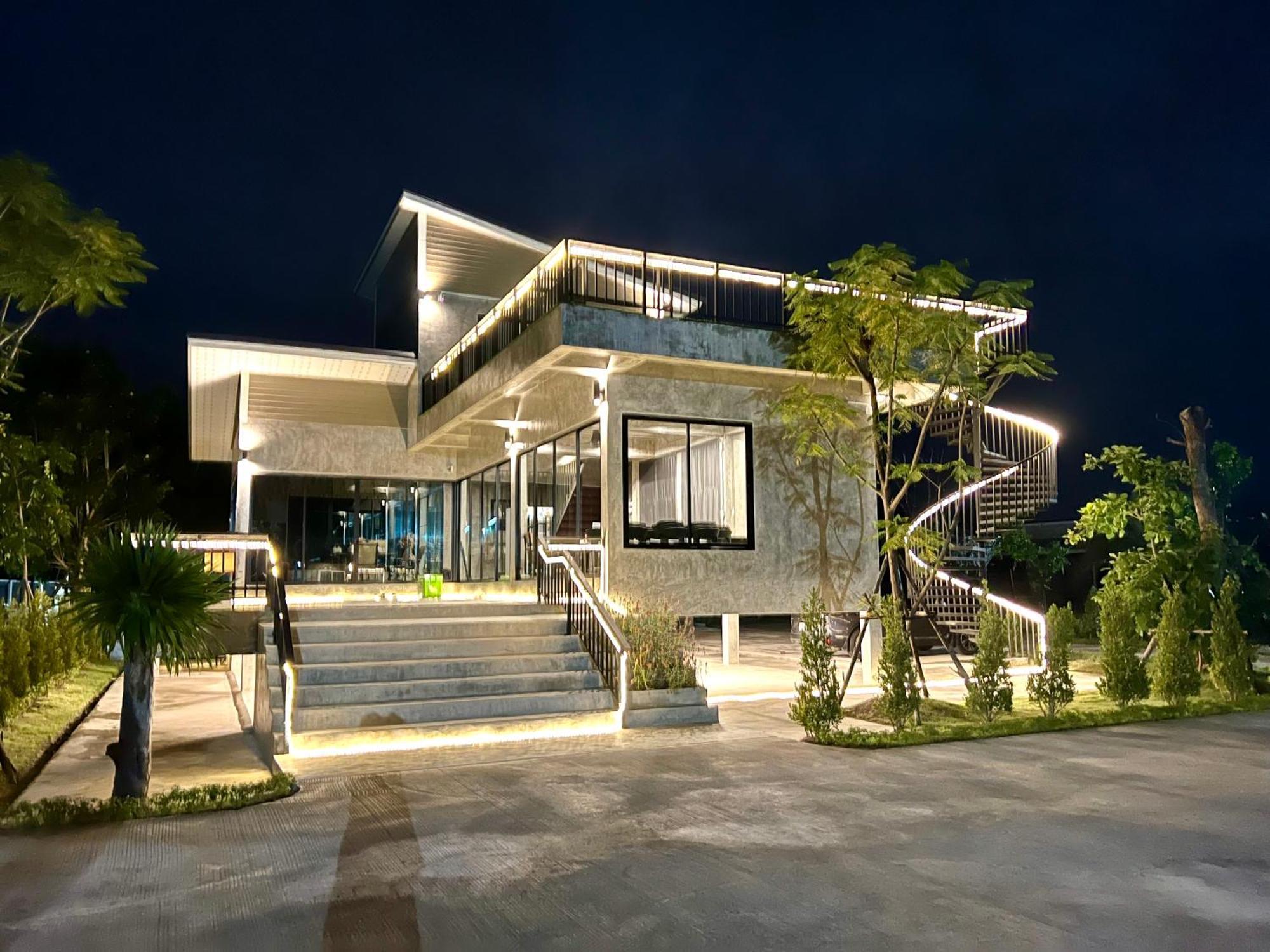 Farm View Resort @Uthai Thani ฟาร์มวิว รีสอร์ท อุทัยธานี Nong Khayang Bagian luar foto